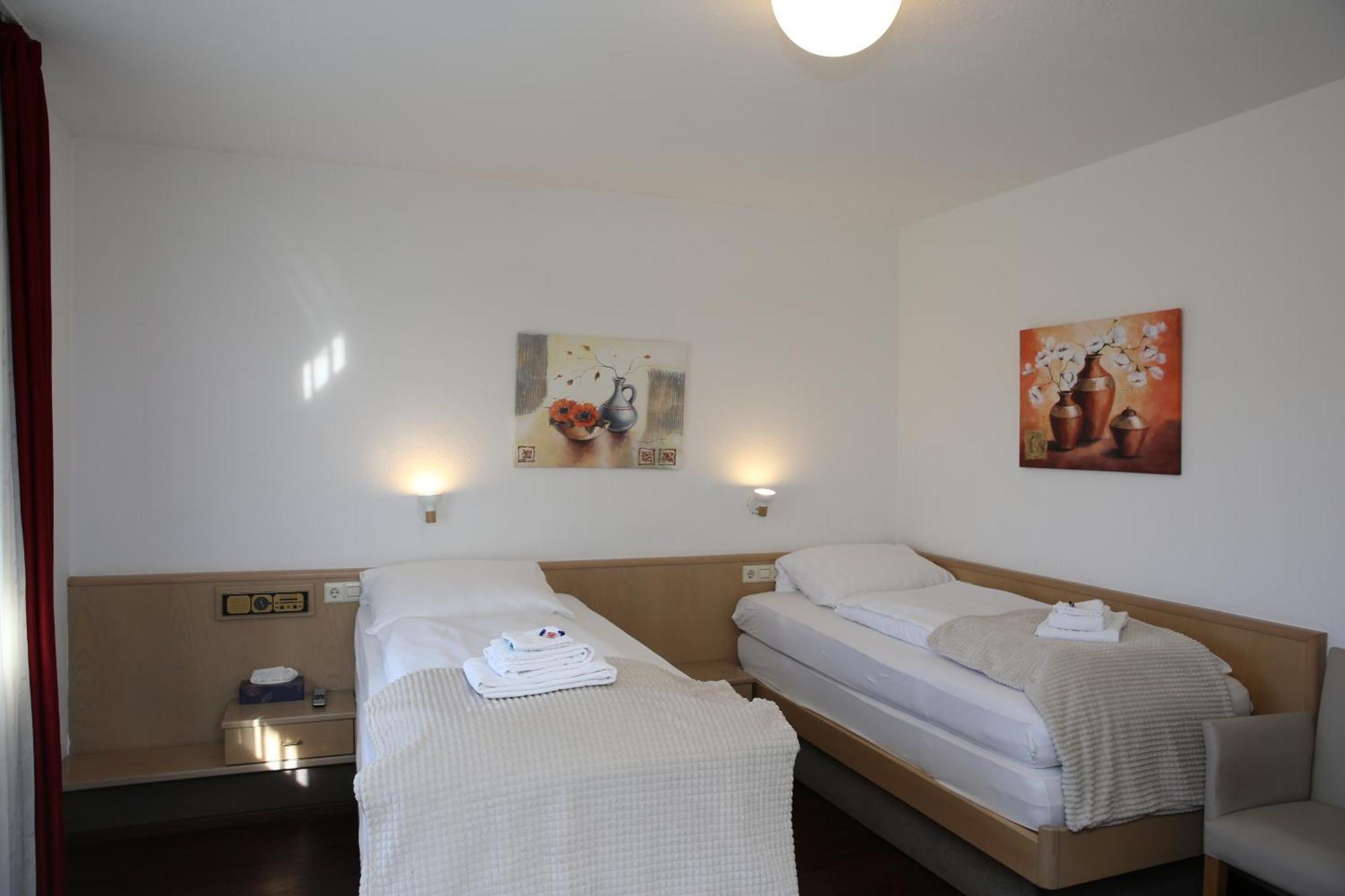 Hotel Garni Alte Post Schallbach Exterior foto